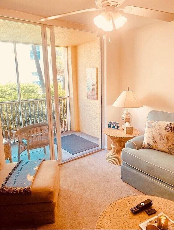 Foto 10 von 11: Lovely Residence Condo Tropical Retreat!