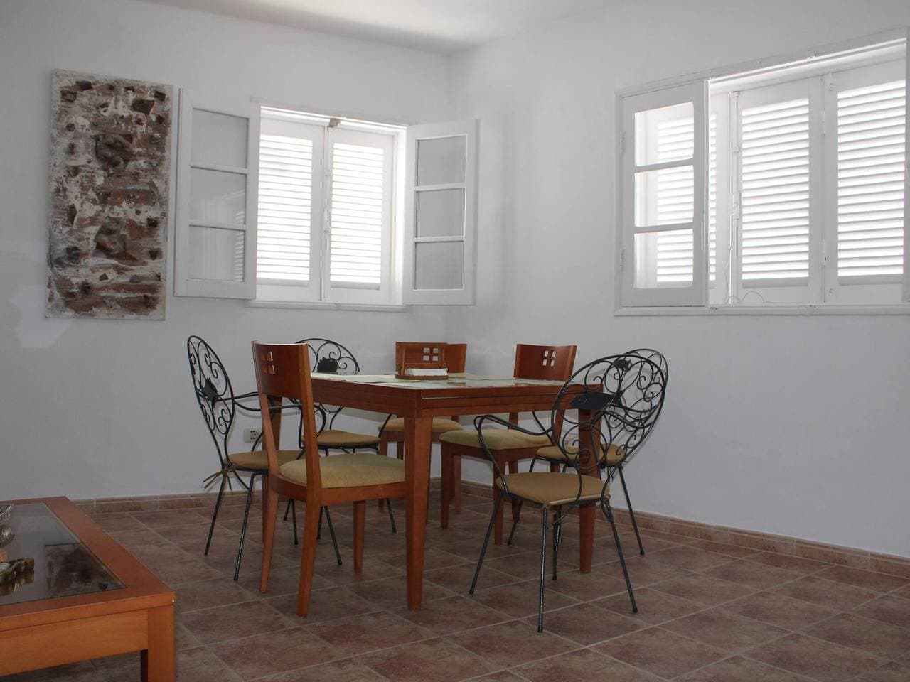 Foto 11 von 38: Ferienwohnung für 8 Personen mit Balkon