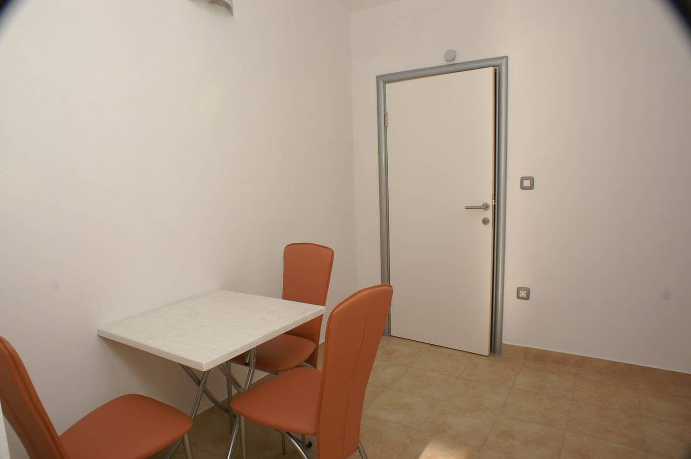 Foto 11 von 22: Studio Appartement am Strand Zaostrog, Makarska As-2816-b