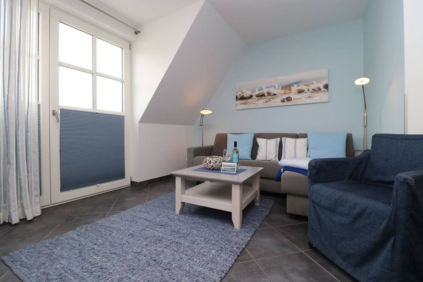 Foto 4 von 36: Ferienwohnung mit Boddenblick und 2 Balkonen, direkt am Ahrenshooper Hafen