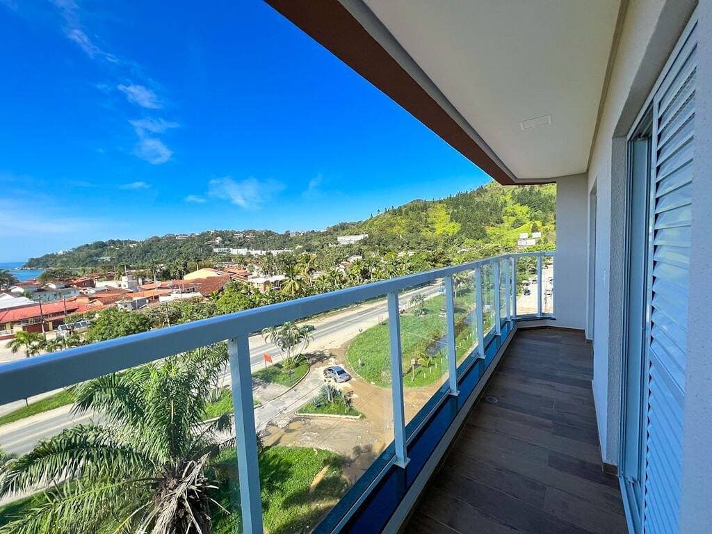 Beautiful Apartment 47A - sea front view, two covered parking spaces, we have other options. 1