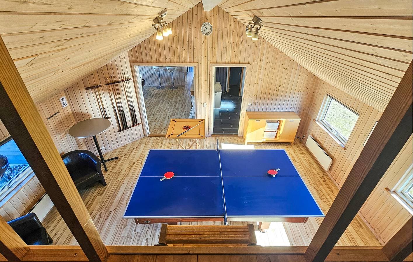 Foto 7 von 19: Ferienhaus für 8 Personen mit Whirlpool