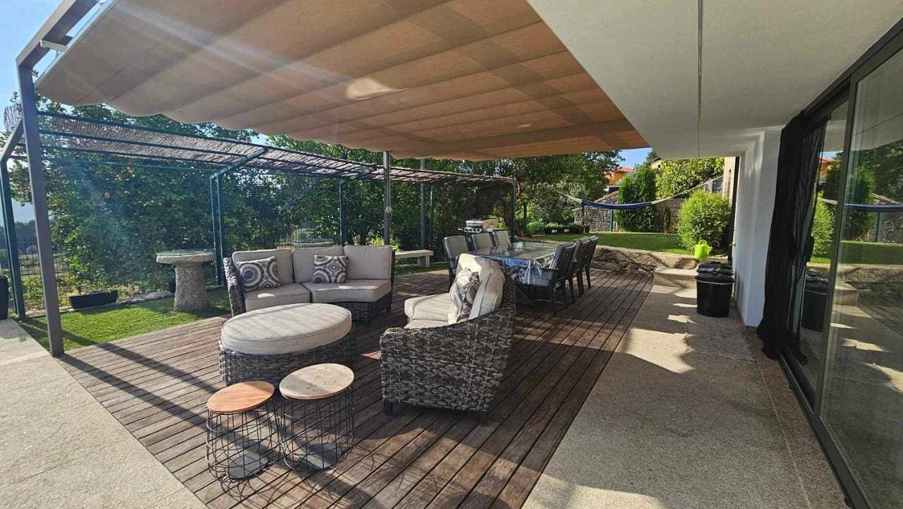 Foto 2 von 47: Villa with Private Pool