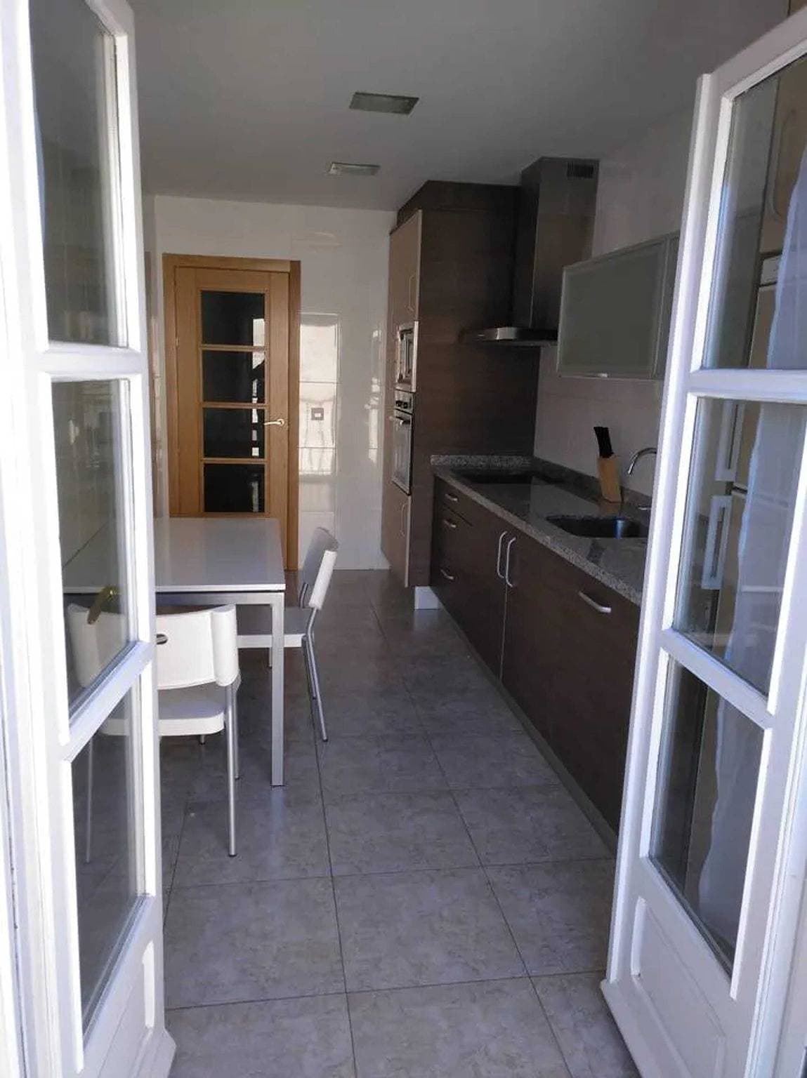Foto 9 von 34: Elegante Wohnung in Briones, 100 qm, mit Terrasse und Parkplatz