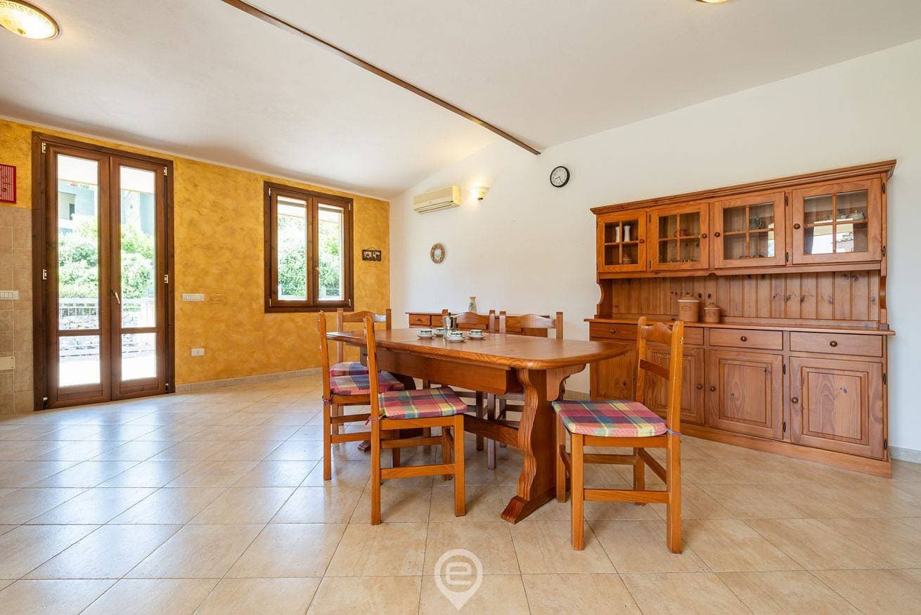 Foto 5 von 28: Ferienhaus für 4 Personen mit Garten