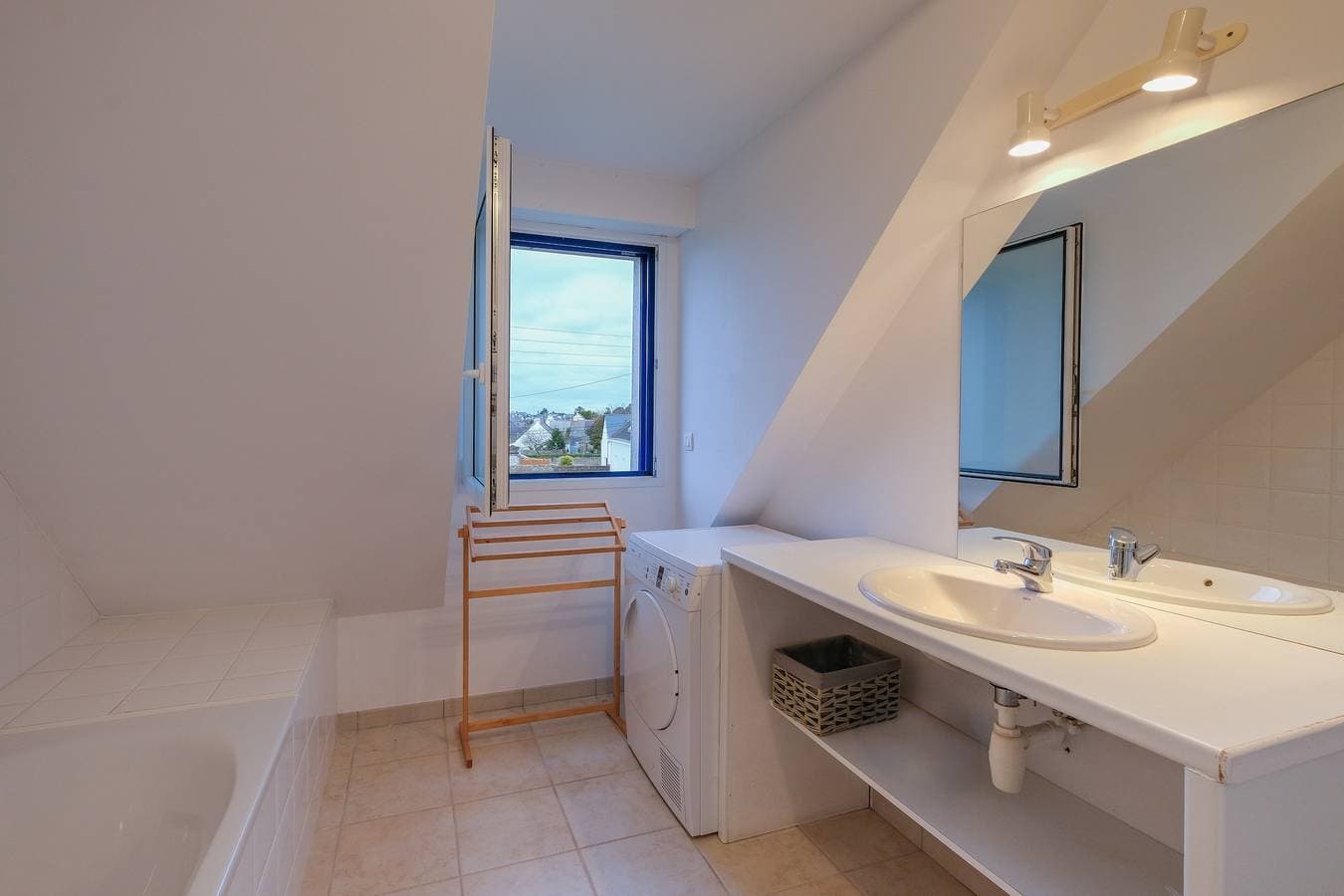 Foto 9 von 19: Ferienhaus für 15 Personen mit Terrasse