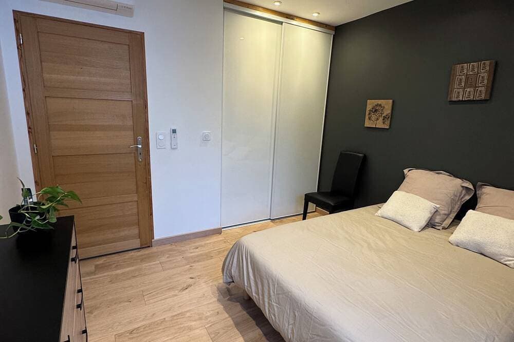 Foto 7 von 30: Comfortable villa with spa and fitness room