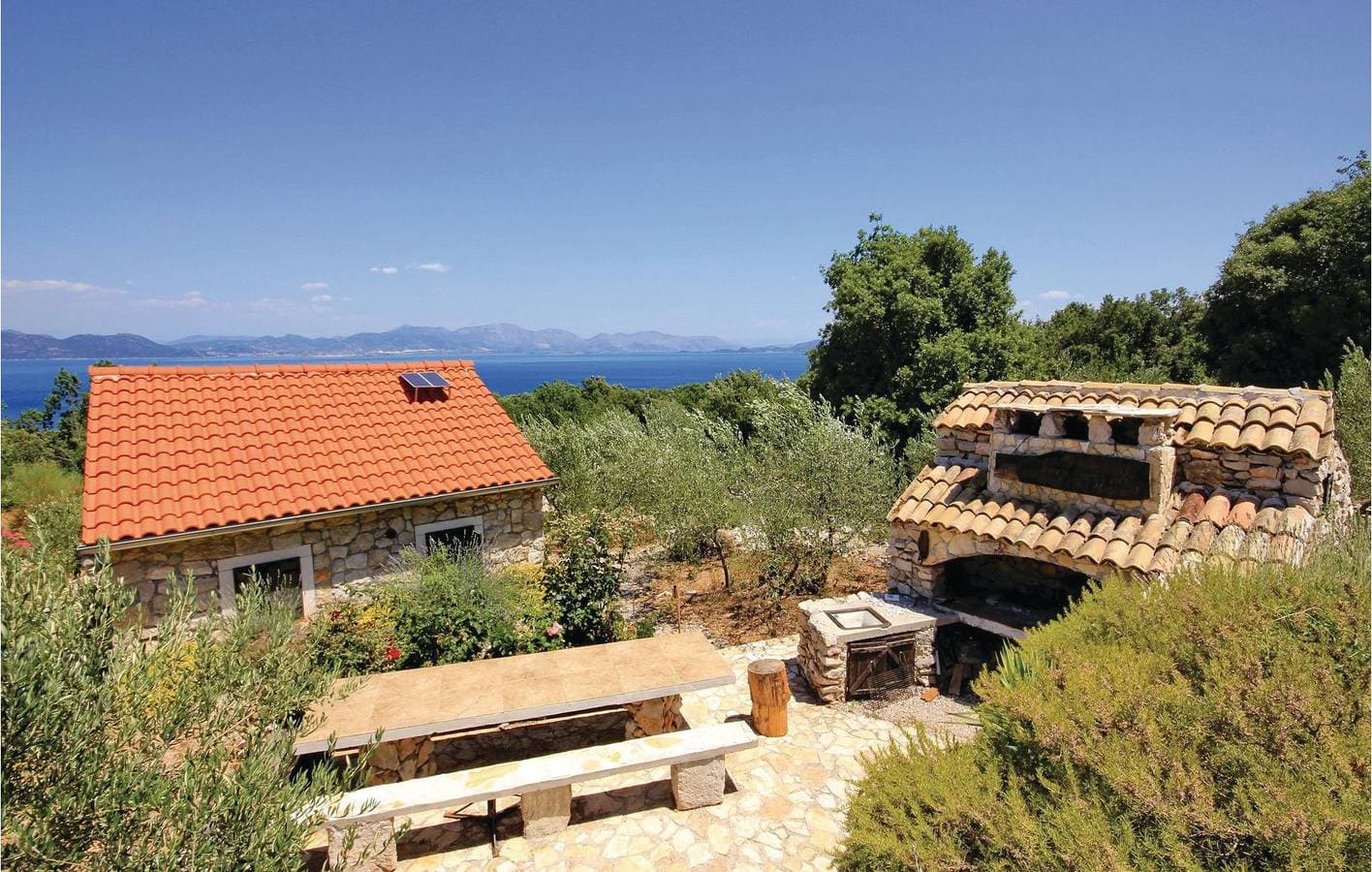 Foto 11 von 43: Gemütliche Ferienwohnung mit Terrasse und Kamin, 2,5 km vom Strand entfernt