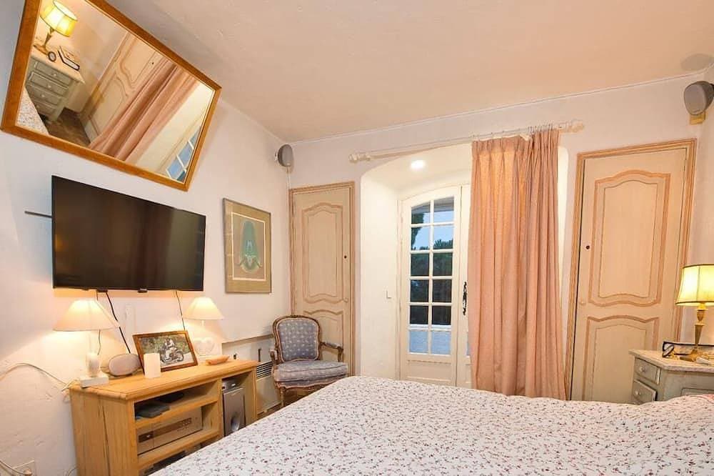 Foto 6 von 30: Villa with swimming pool walking distance from the beach