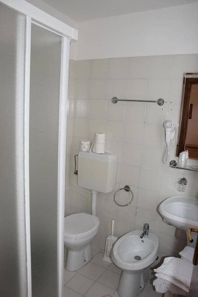 Foto 8 von 8: Double or Twin Room