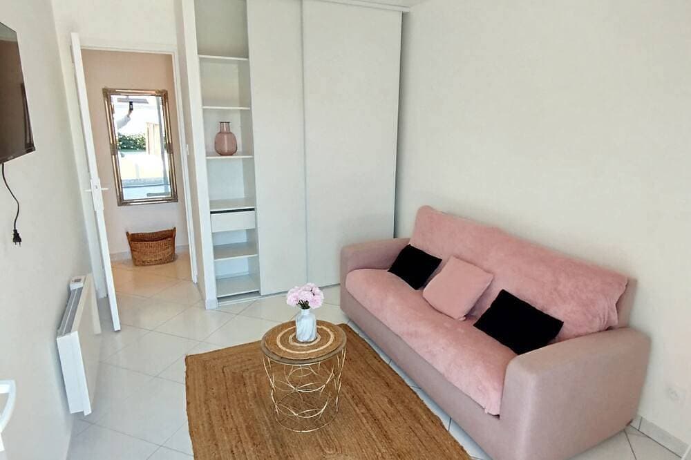Foto 5 von 9: Studio for rent in Dammarie-les-Lys, in a quiet area close to all amenities.