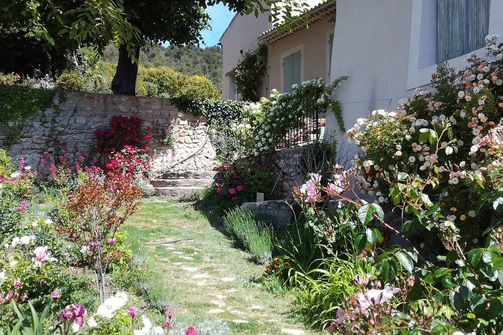 Foto 10 von 30: La Roseraie des Côtes Gite 4/5 Plätze
