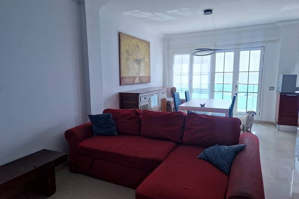 Foto 9 von 21: Apartamento Primera Línea mar 2 Dormitorios en Arinaga Pueblo Pesquero Tranquilo