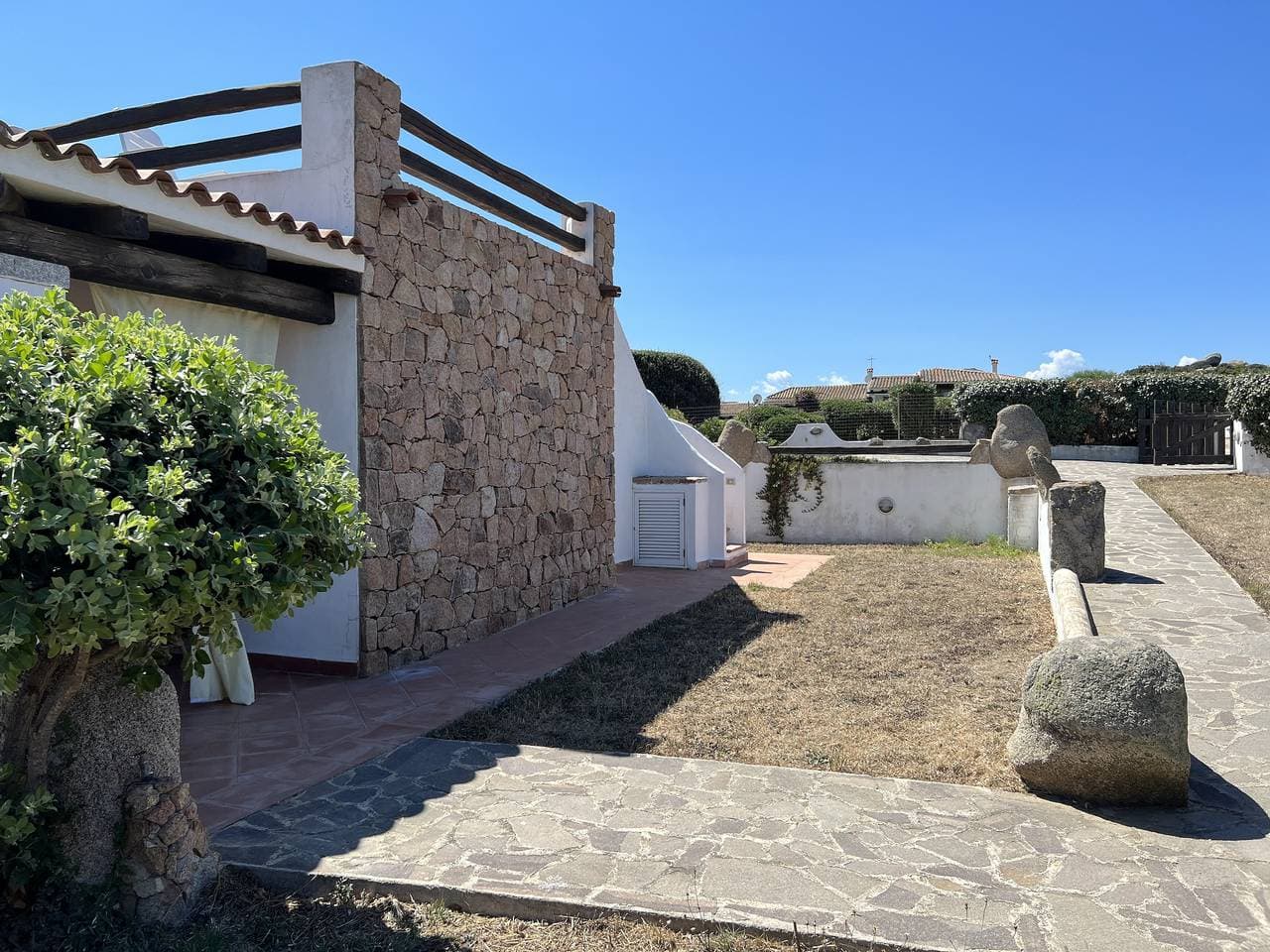 Foto 2 von 22: Villa für 4 Personen mit Balkon