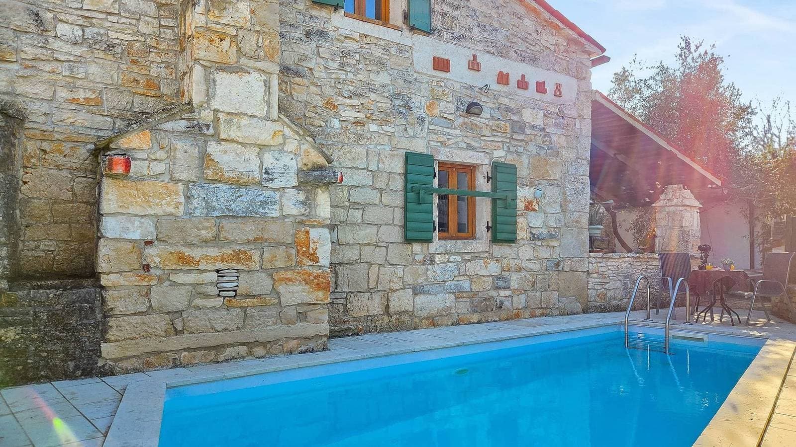 Foto 4 von 28: Traditionelles istrisches Haus mit privatem Pool