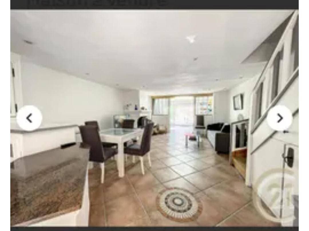 Foto 5 von 13: Three-Bedroom House