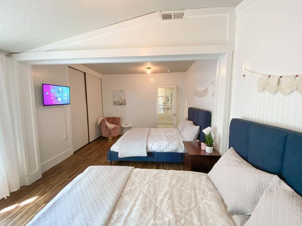 Foto 13 von 22: Stylish 2-bedroom Home in Downtown Vancouver