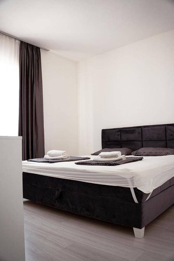 Foto 3 von 23: One-Bedroom Apartment