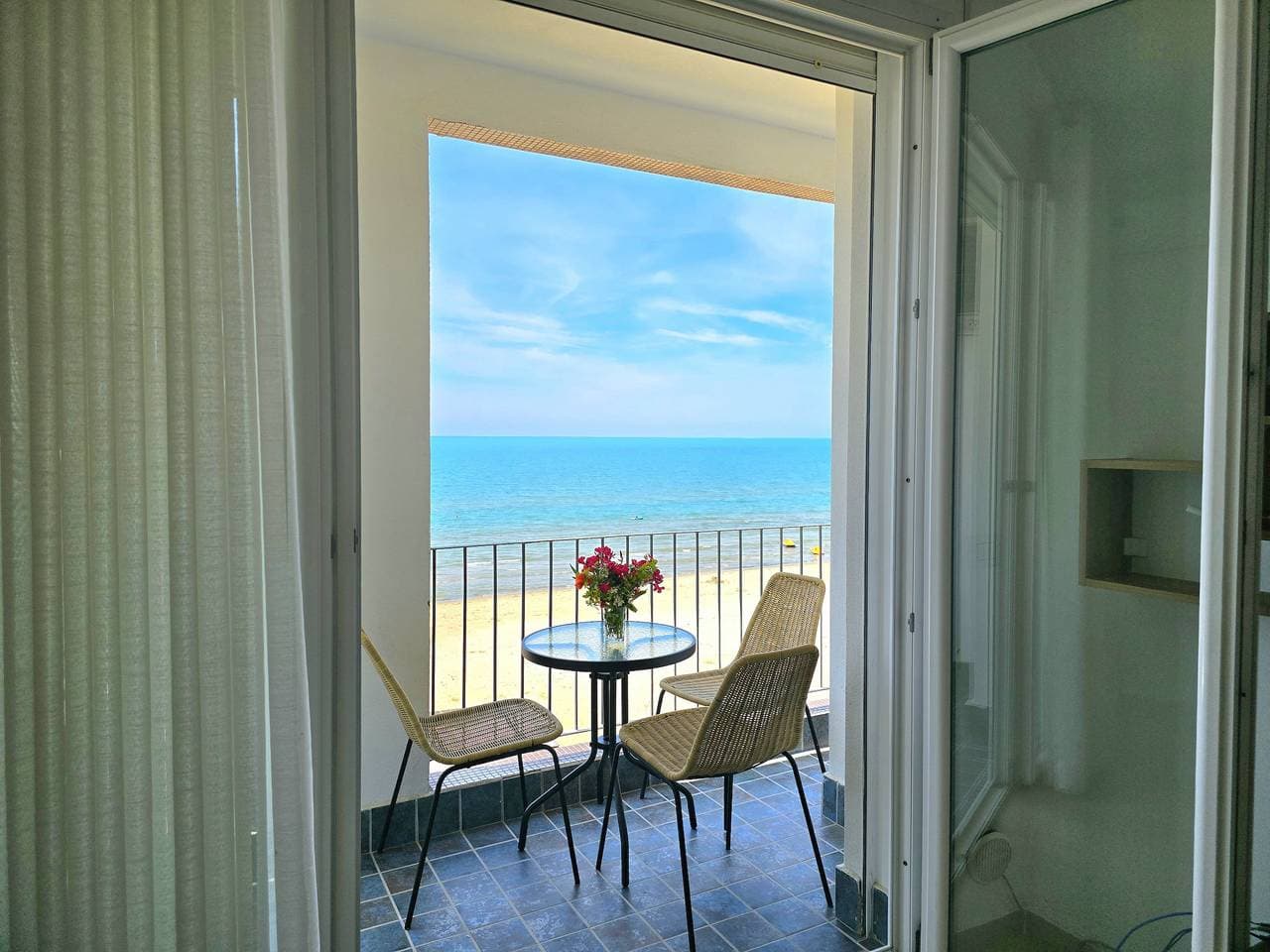 Foto 10 von 28: Ferienwohnung für 4 Personen mit Balkon