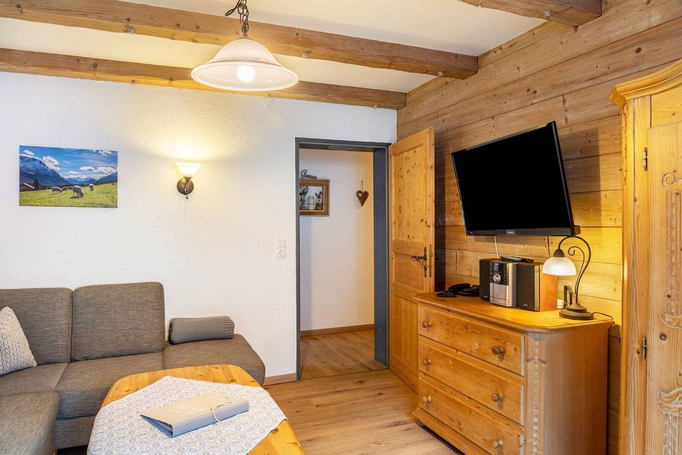 Foto 9 von 29: Ferienwohnung Reintal mit Bergblick, Balkon und WLAN