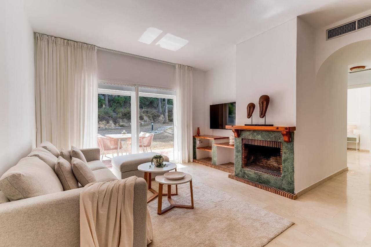 Estepona Golf Apt - Los Pintores - Pool & Terrace 1
