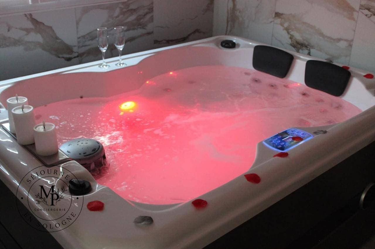 Evasion Romantique&Jacuzzi! 1