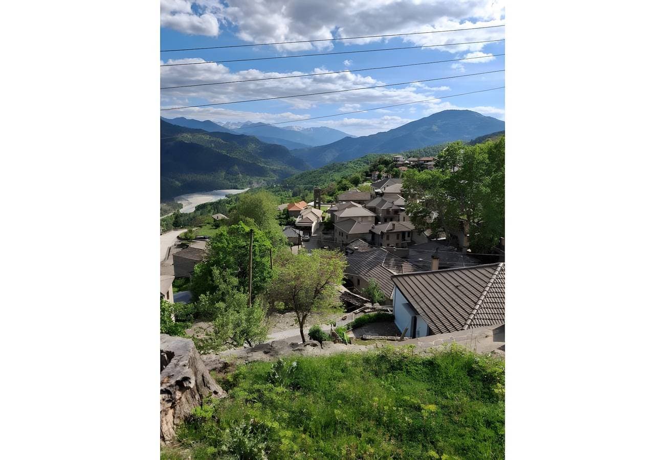 Foto 13 von 19: Gästehaus 'Armoloi Zimmer 3' mit Bergblick, Gemeinschaftsterrasse und Wi-Fi