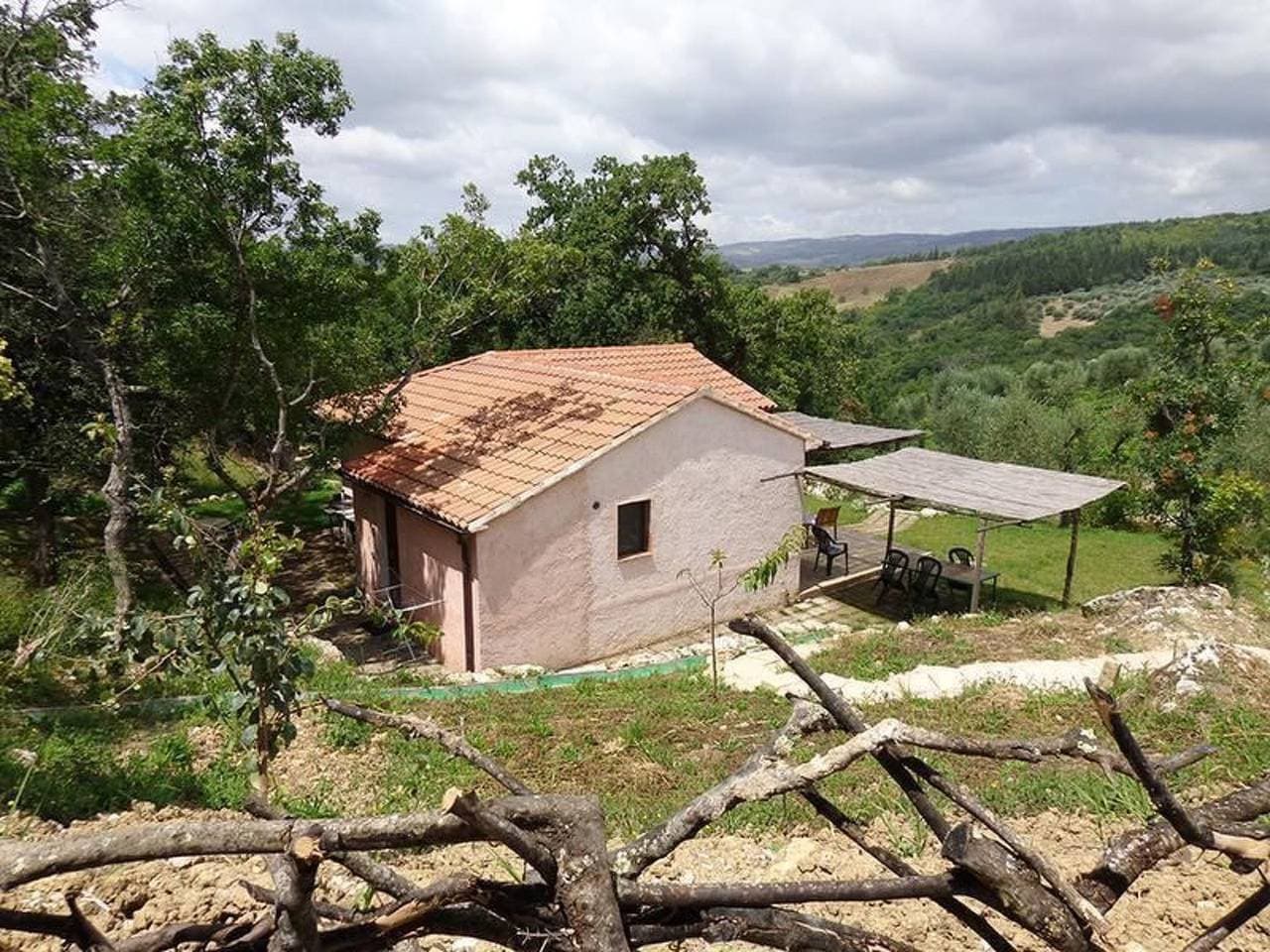 Foto 10 von 32: Freistehendes Landhaus mit Gemeinschaftspool