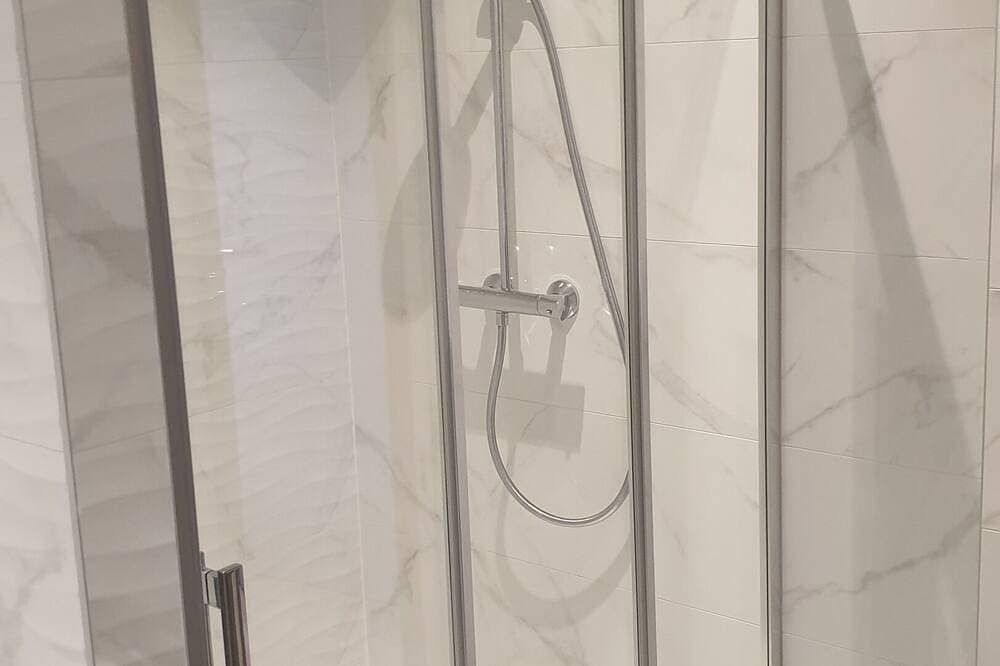 Foto 6 von 30: Apartment-Komfort-Ensuite-Seeblick-4 Etoiles