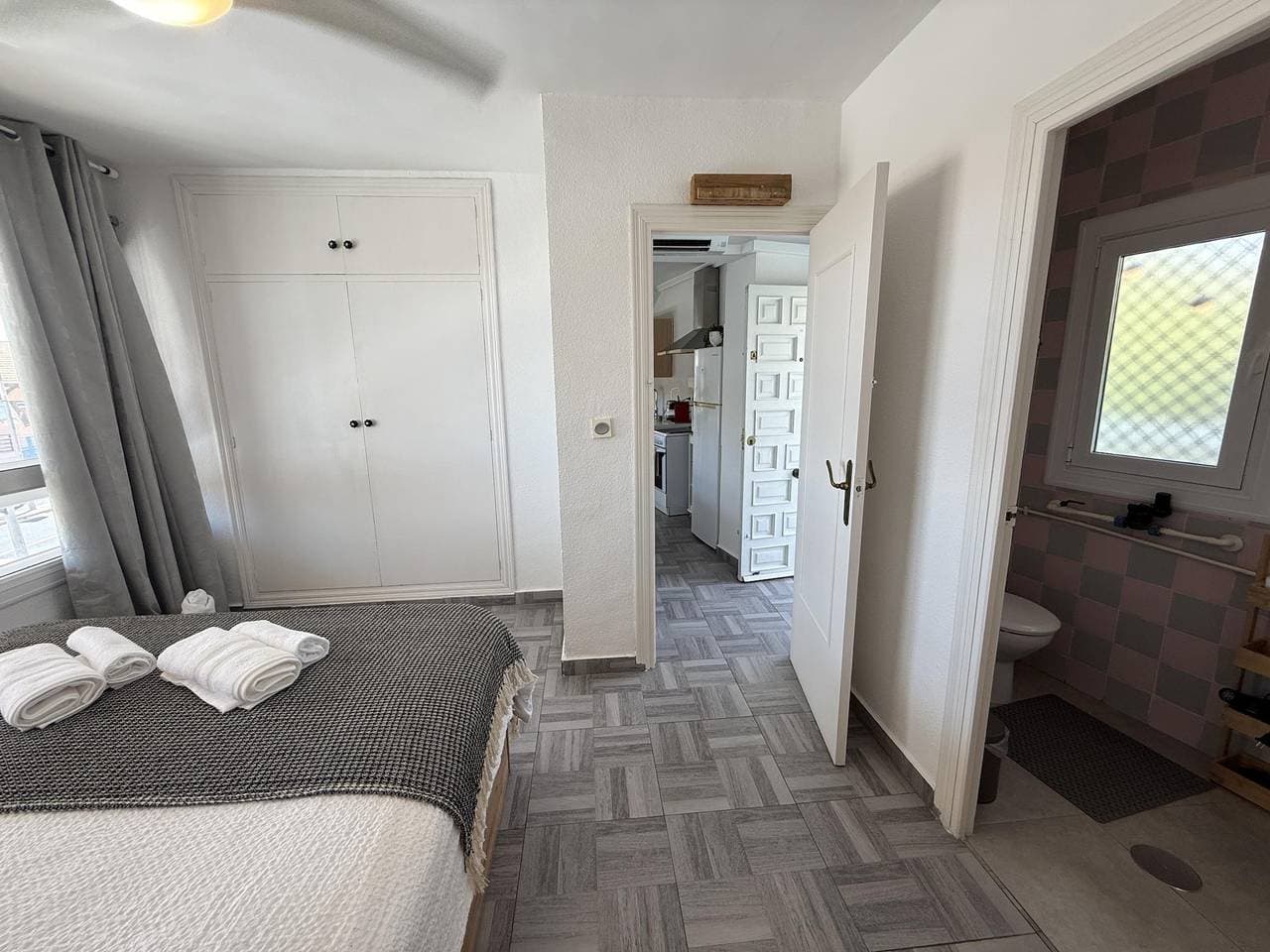 Foto 5 von 31: Ferienwohnung für 4 Personen mit Balkon/Terrasse