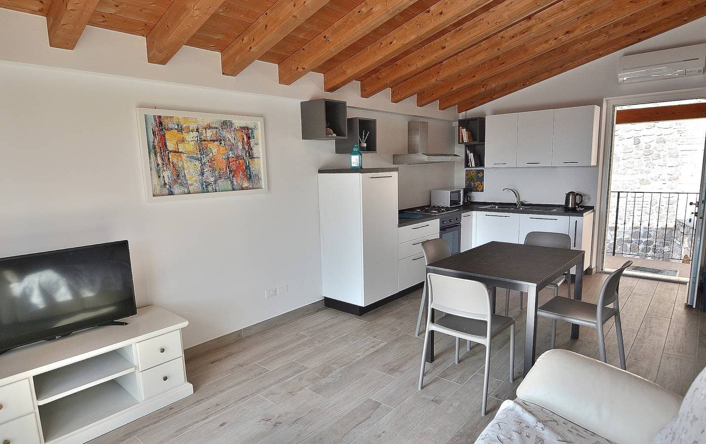 Foto 5 von 15: Blue Apartment in Marciaga di Costermano