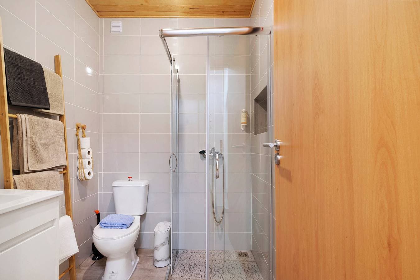 Foto 13 von 30: Ferienhaus 'Gotinha D' Água' mit privatem Garten, Whirlpool, WLAN und Klimaanlage