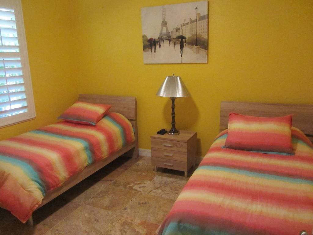 Foto 12 von 24: Gulf access, Wifi, Pool & Spa, Smart TV, Pool Solar, German TV