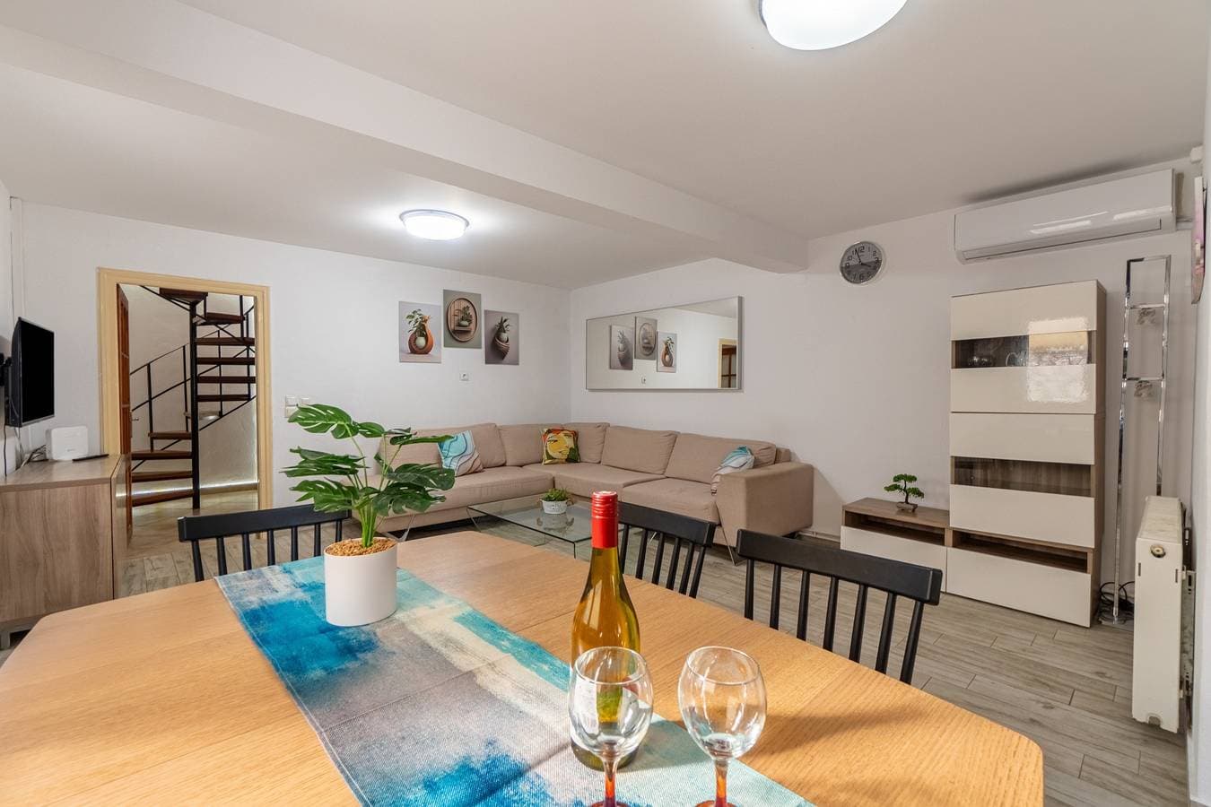 Foto 3 von 25: Ferienhaus 'Serenity' mit privater Terrasse, WLAN und Klimaanlage auf Paxos
