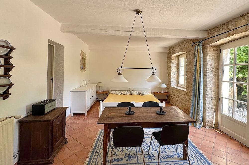 Foto 2 von 16: Ardèche Ferienwohnung in ruhiger Lage.