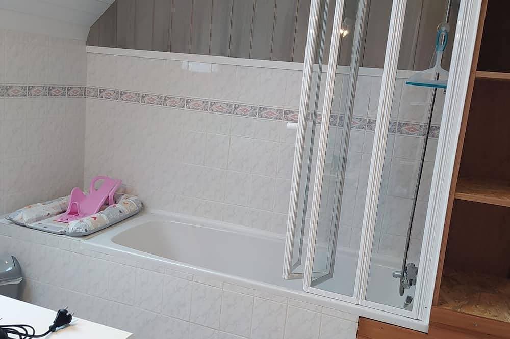 Foto 4 von 28: Furnished, 2 stars, with sea view