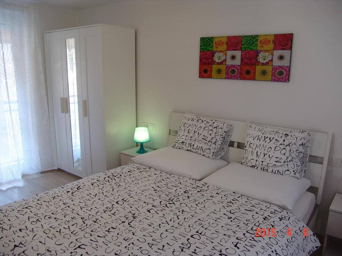 Foto 2 von 13: One-Bedroom Apartment with Terrace