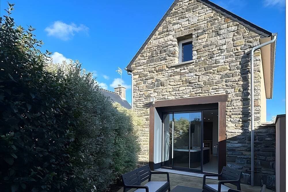 Foto 11 von 17: La maison – Private Suite mit Spa, 3 km vom Meer entfernt