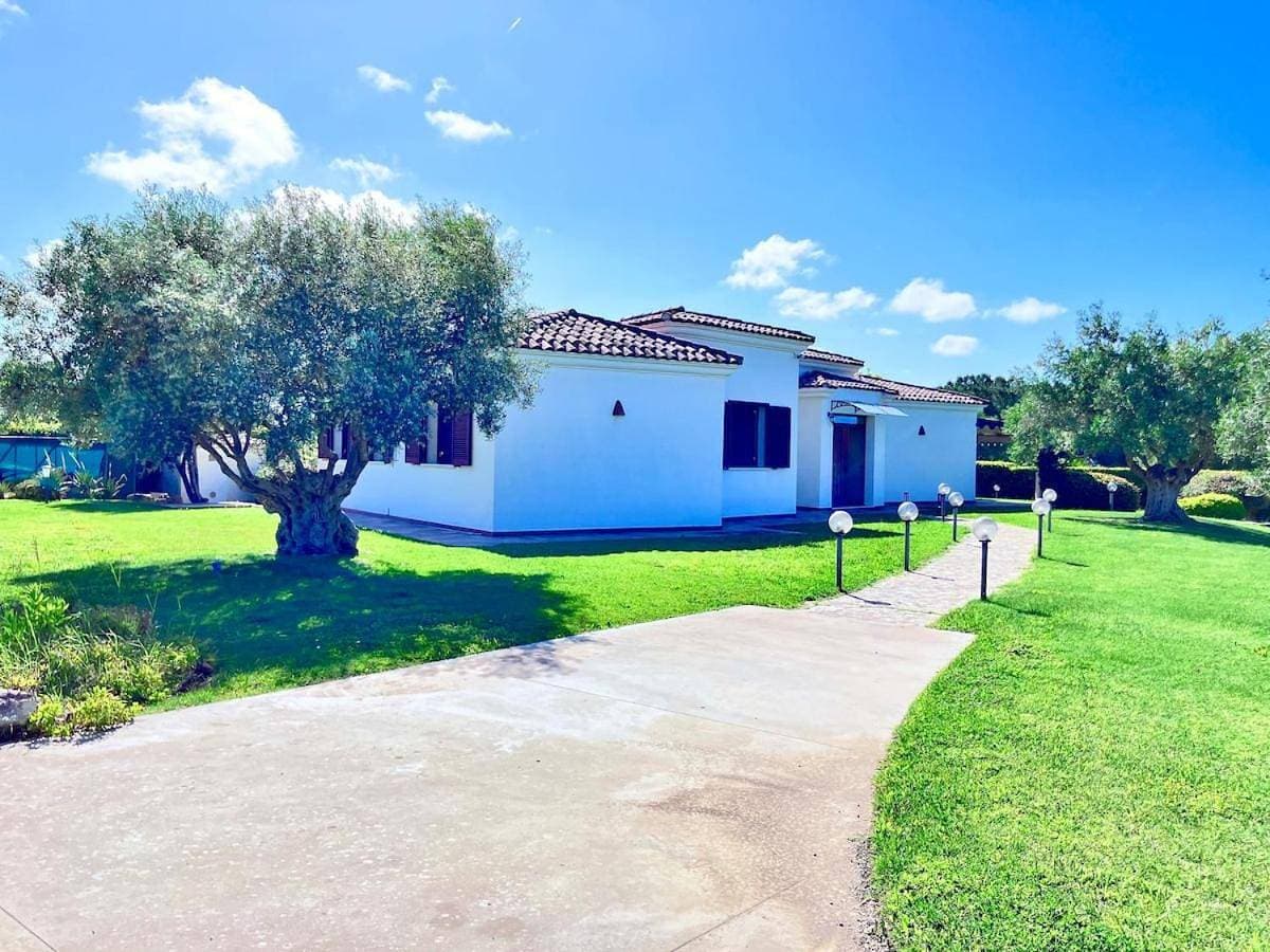 Foto 5 von 37: Three-Bedroom Villa