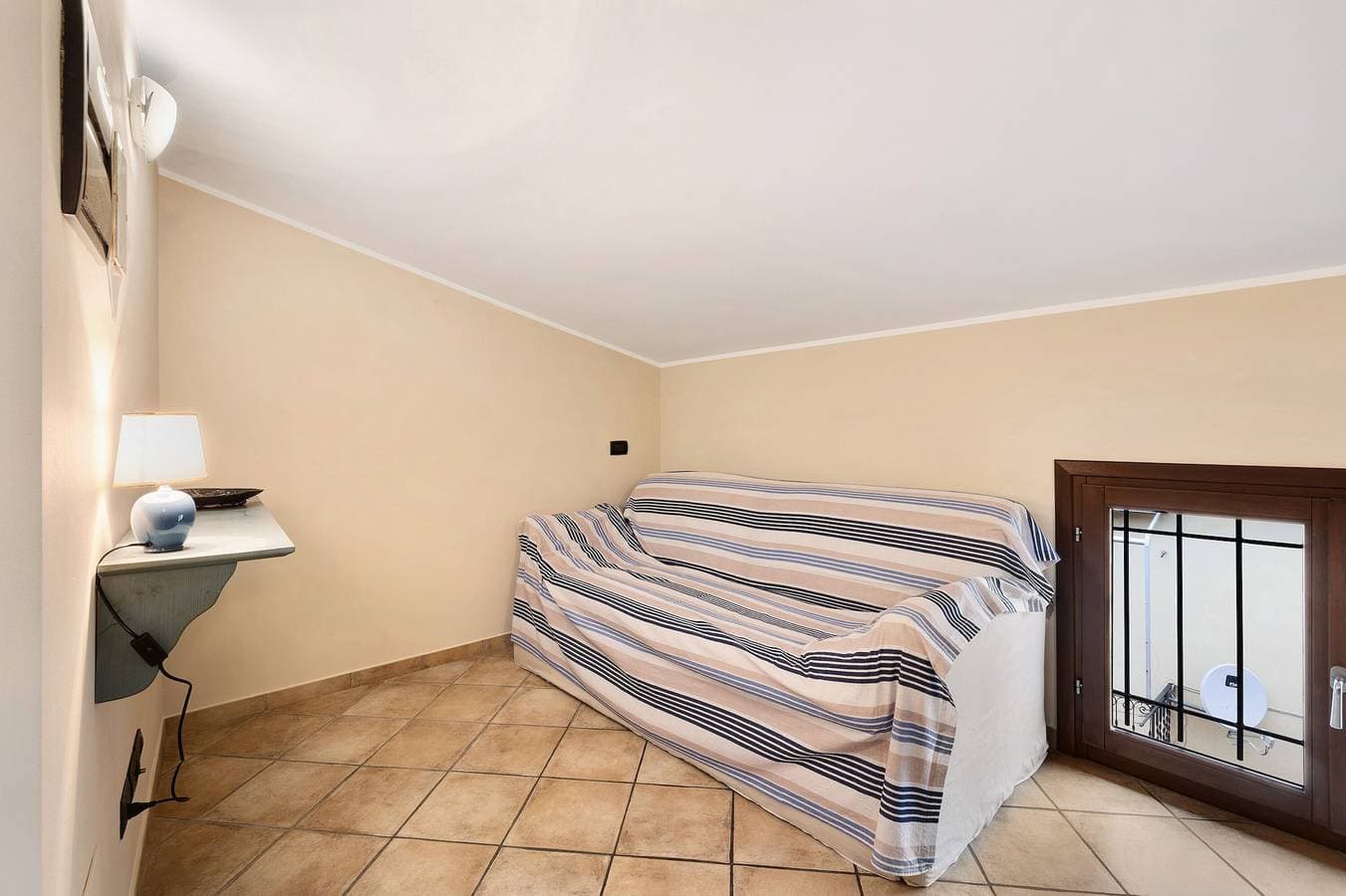 Foto 2 von 19: Ferienwohnung "Terzo Tiro" mit Bergblick und Klimaanlage