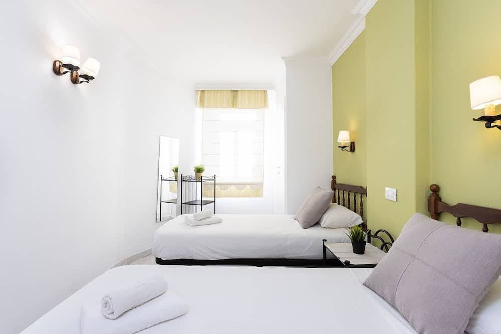 Foto 4 von 30: Los Cristianos. Nice & Cozy sea view apt