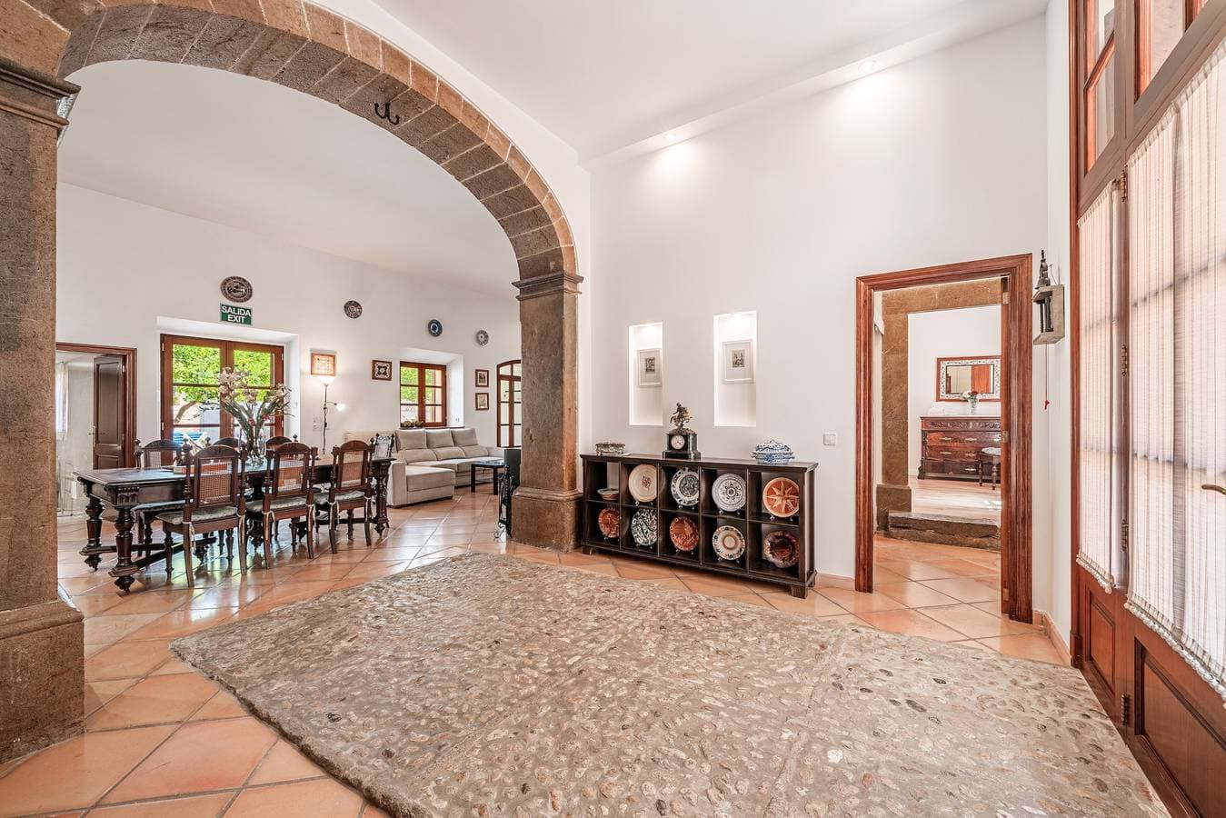 Foto 10 von 30: Sa Llimonera de Binissalem – Ferienhaus mit Pool, 6 Schlafzimmern & Klimaanlage
