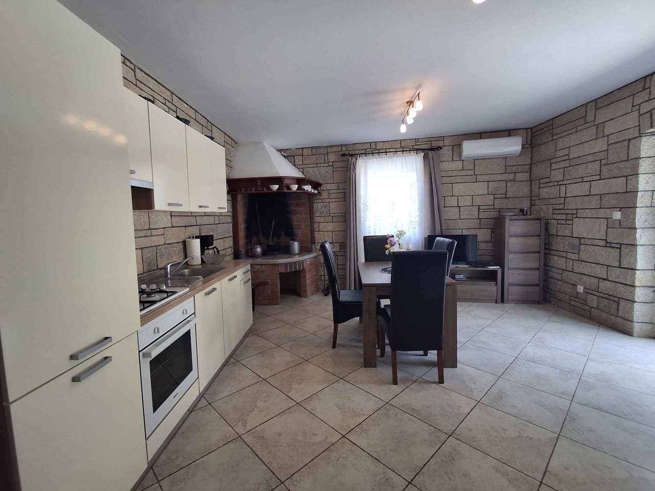 Foto 10 von 20: Ferienhaus in ruhiger Lage mit Terrasse