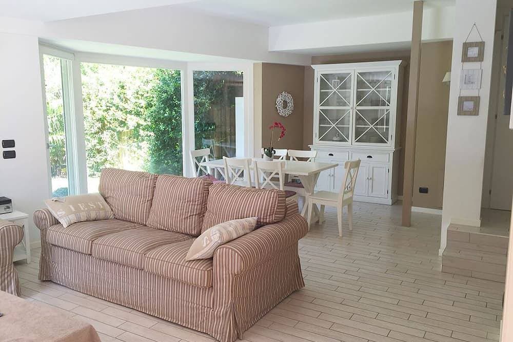 Foto 11 von 29: Schöne exklusive Villa 50 Meter vom See entfernt