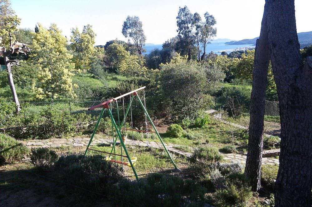 Foto 11 von 20: Geräumiges Erdgeschoss der Villa herrlicher Meerblick, nicht einsehbare Terrasse