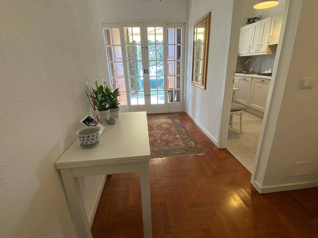 Foto 9 von 29: Ines apartment in villa with garden and small pool