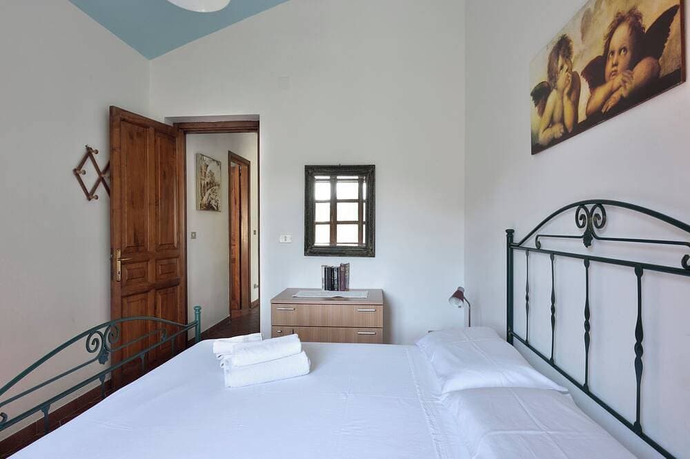 Foto 3 von 16: Villa Juniper, only 240mt from the sandy beach