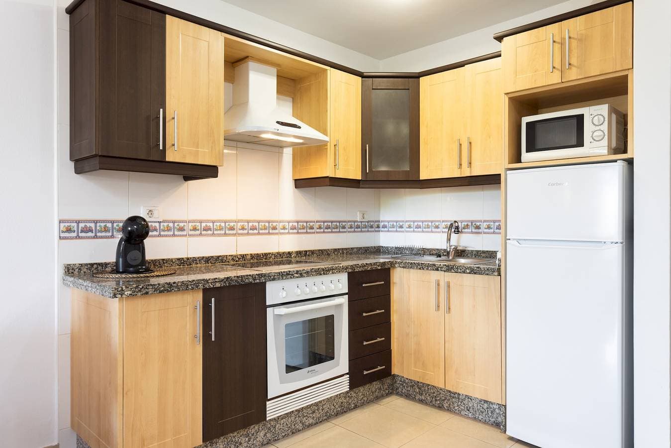 Foto 11 von 30: Ferienwohnung für 4 Personen mit Terrasse
