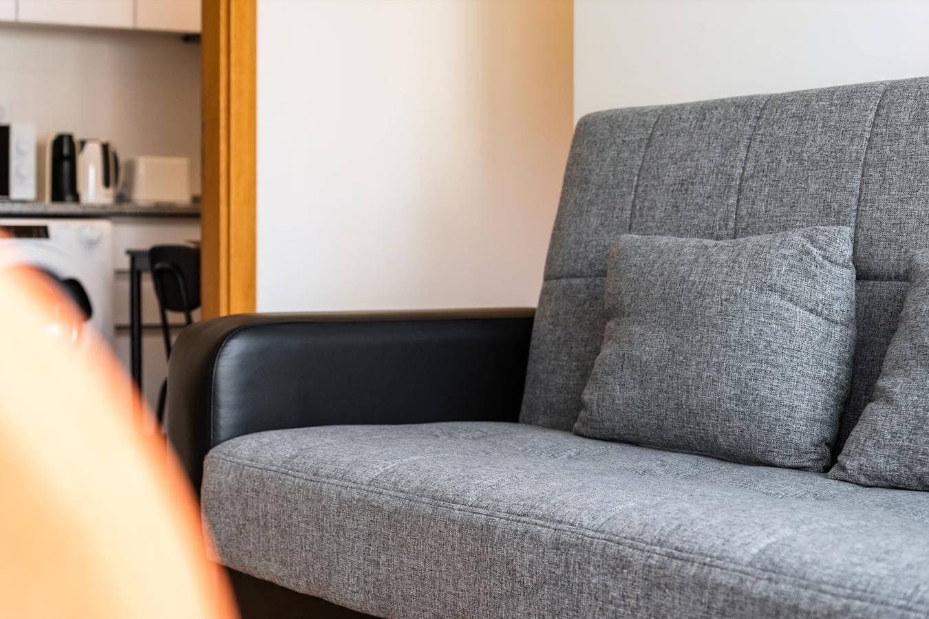 Foto 6 von 37: Ferienwohnung für 3 Personen mit Pool