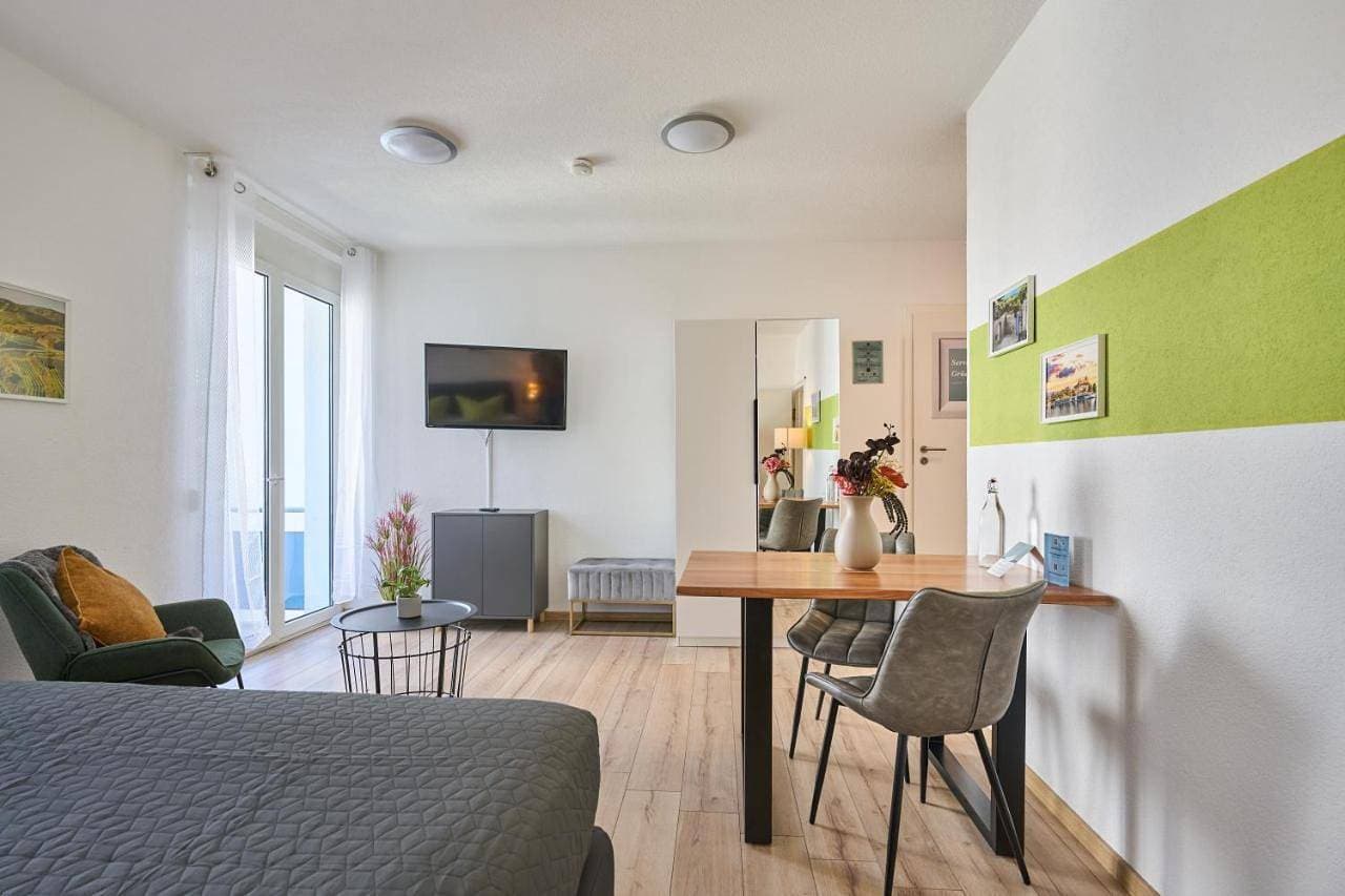 Foto 11 von 11: Studio Apartment with balcony 3